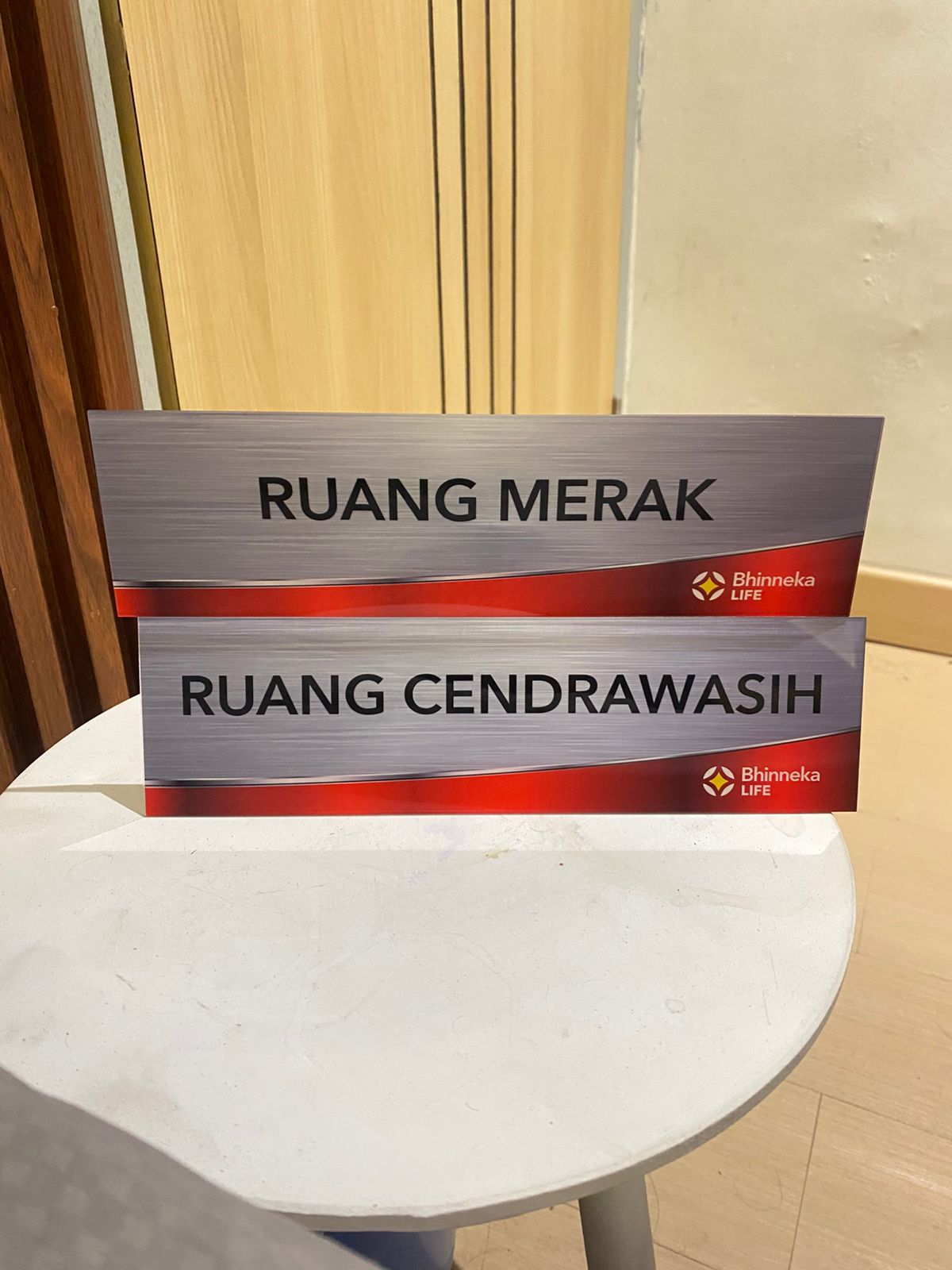 Papan Nama